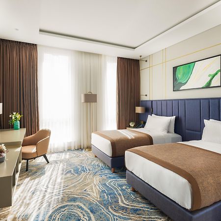 InterContinental Baku, an IHG Hotel Bagian luar foto Deluxe Room