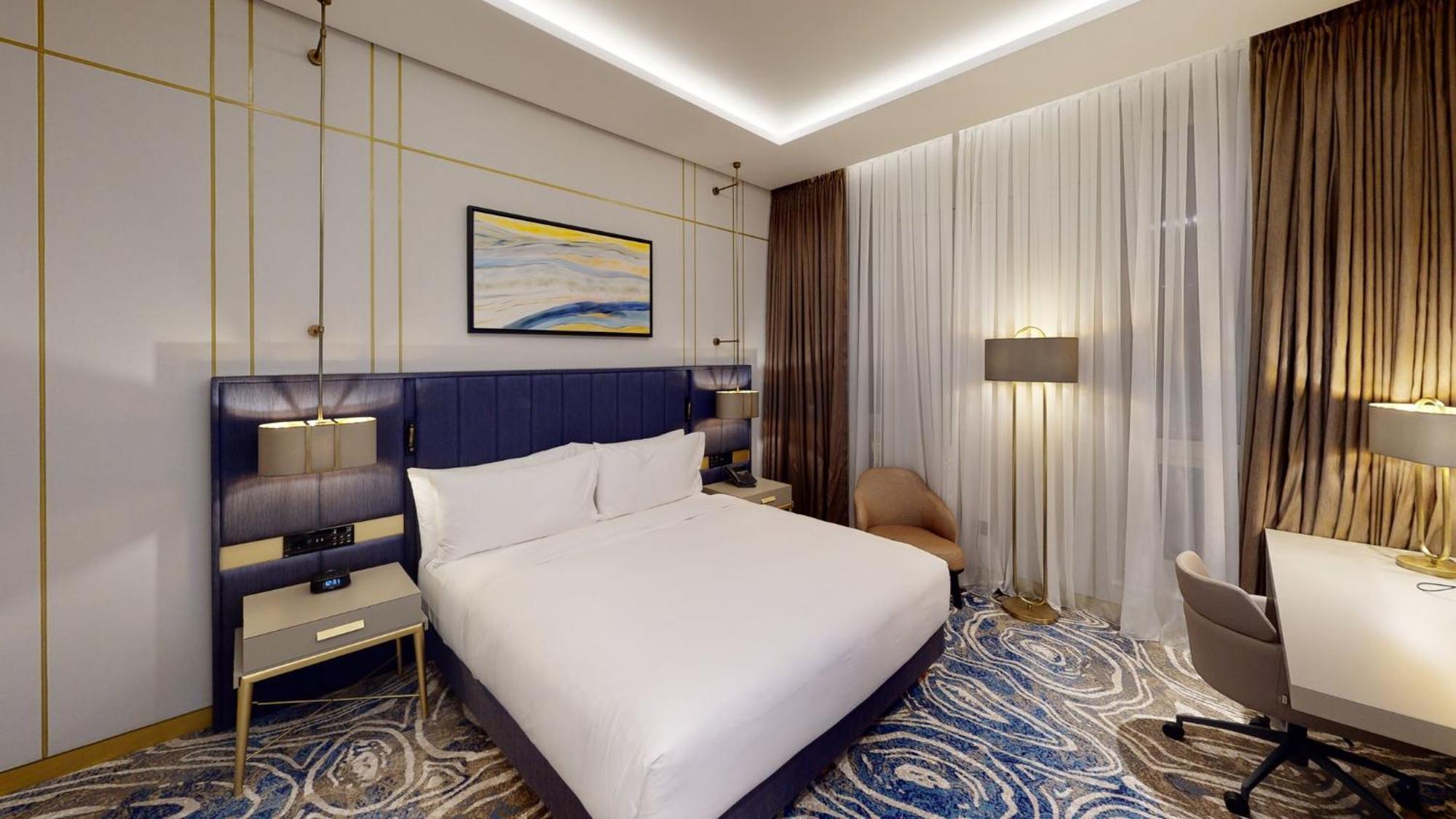 InterContinental Baku, an IHG Hotel Bagian luar foto Deluxe Room