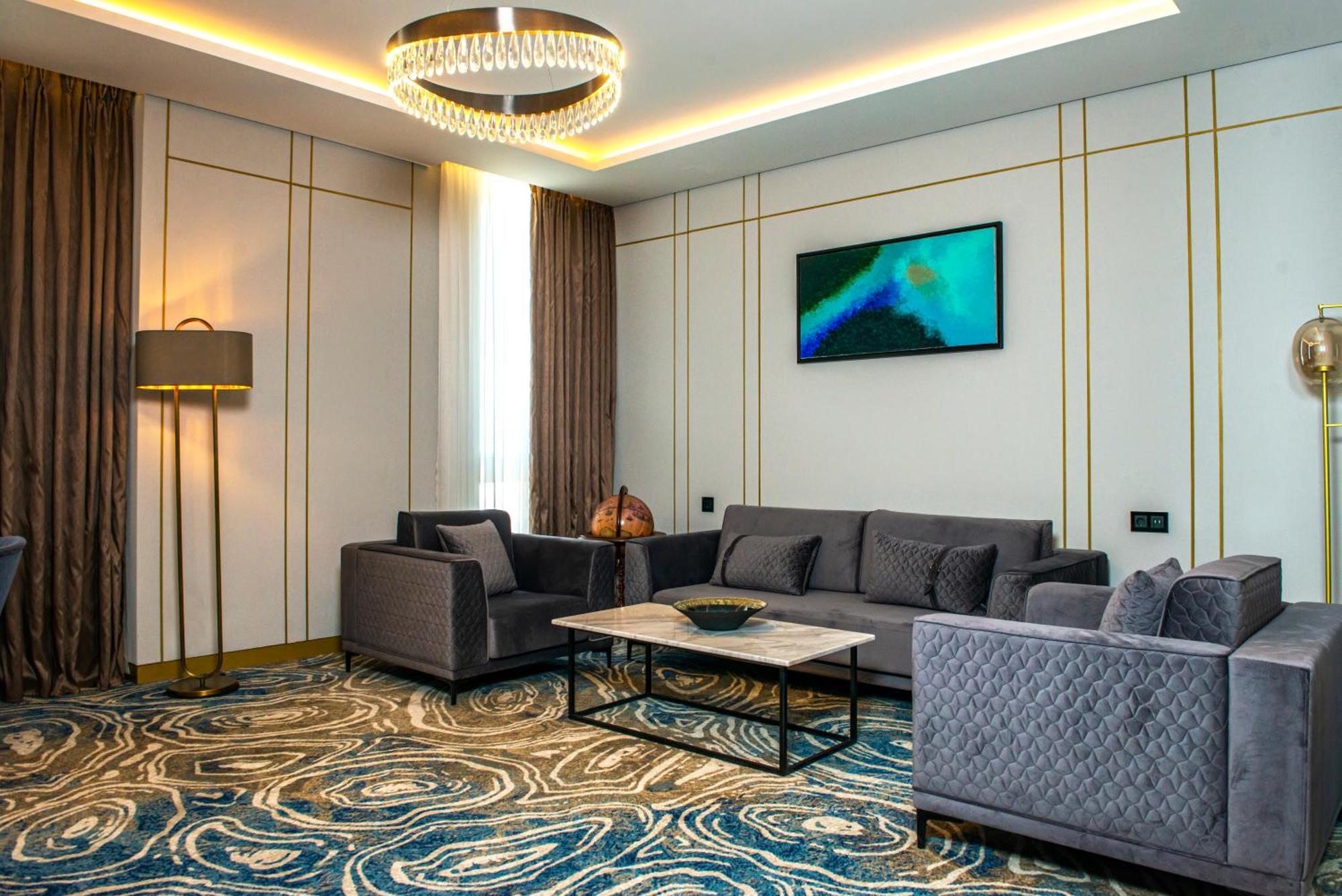 InterContinental Baku, an IHG Hotel Bagian luar foto Suite
